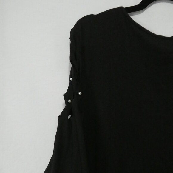 SHEIN - Curve | 2XL | Black V-Neck Top | Cut-Out and Embellished Bead Sleeves - Picture 9 of 14